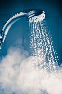 showerhead-with-steamy-water